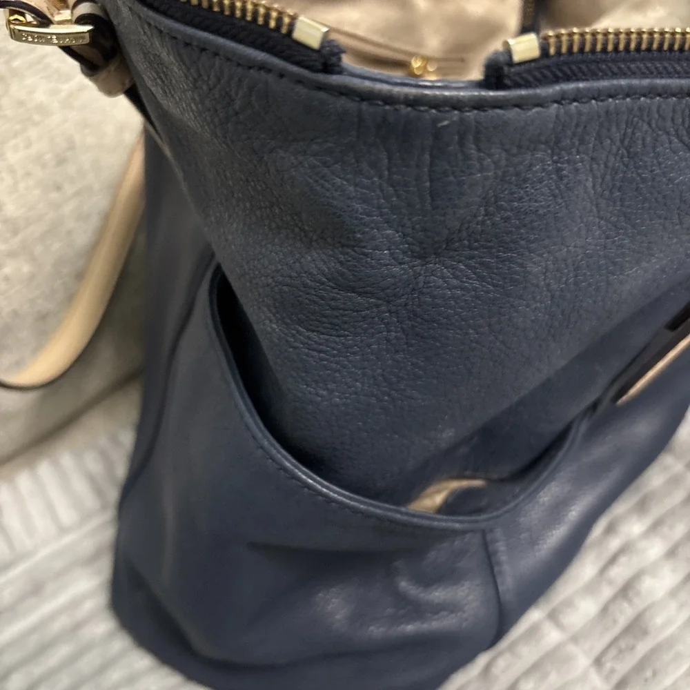 Michael Kors Navy Zip Top Tote Bag Gold Hardware w/ MK Charm Lined Pockets